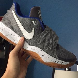 Nike Kyrie Low